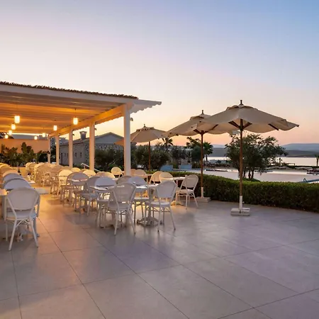 Dolce By Wyndham Cesme Resort Alaçatı