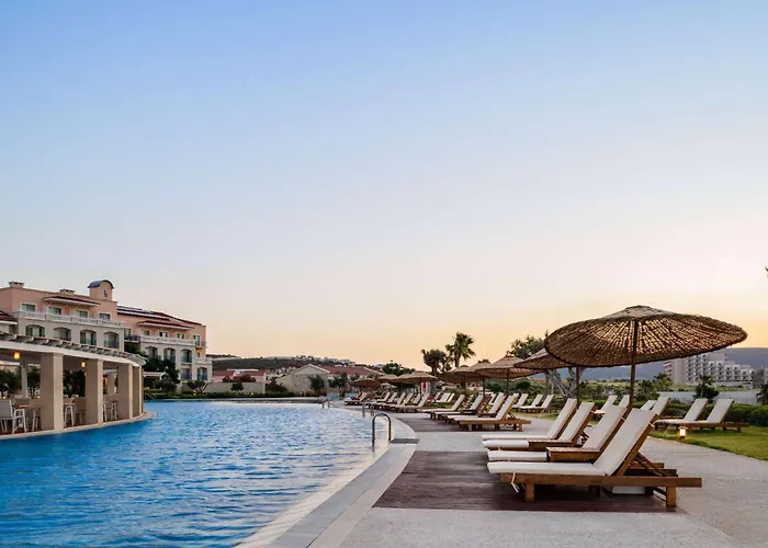 Resort Dolce By Wyndham Cesme 4*