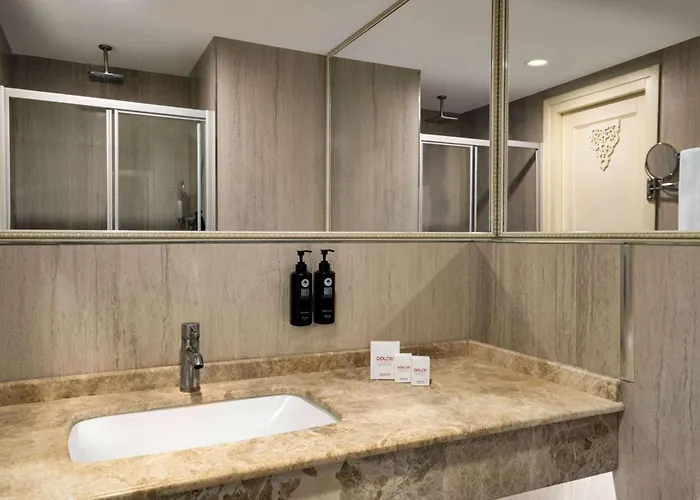 Dolce By Wyndham Cesme 4* Alaçatı