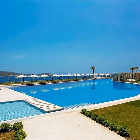 Dolce By Wyndham Cesme 4* Alaçatı