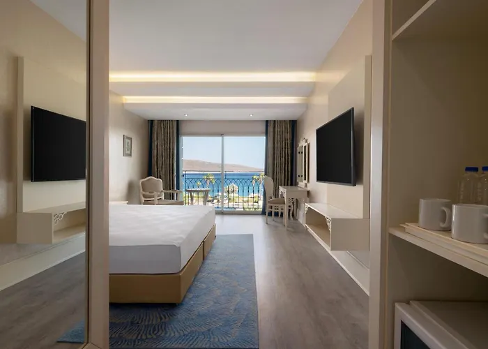 Dolce By Wyndham Cesme Курортный комплекс 4*