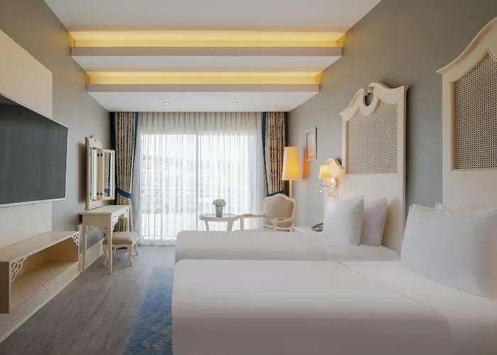 Dolce By Wyndham Cesme 4* Alaçatı