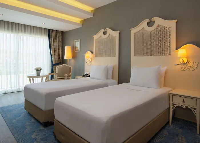 Dolce By Wyndham Cesme 4* Alaçatı