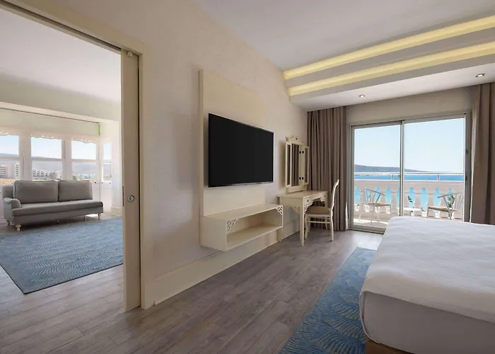 Курортный комплекс Dolce By Wyndham Cesme 4*